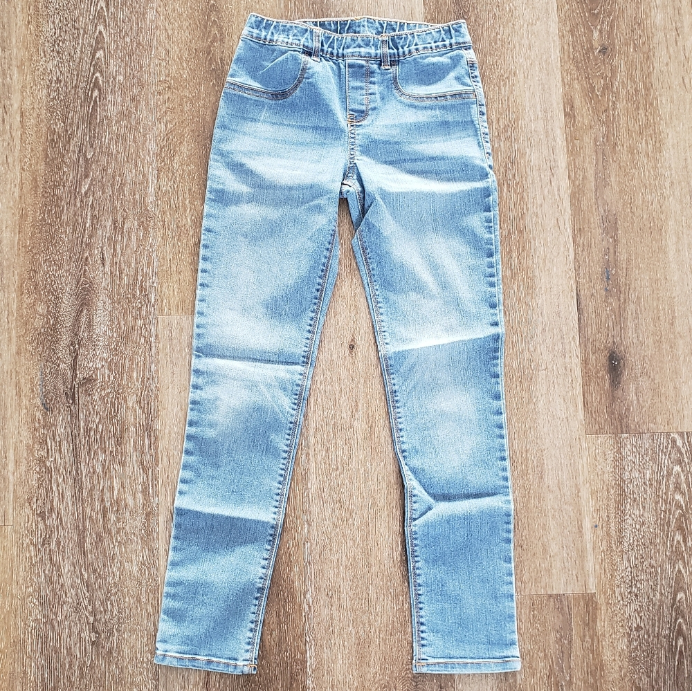 Oshkosh girl’s Stretch Skinny Light blue Wash jeans denim, size 10 pre teen